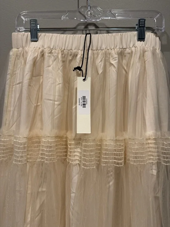 NWT Anthropologie Pinch Tiered Tulle  Overlay Skirt Sz L Ethereal Romantic Boho - Picture 2 of 16